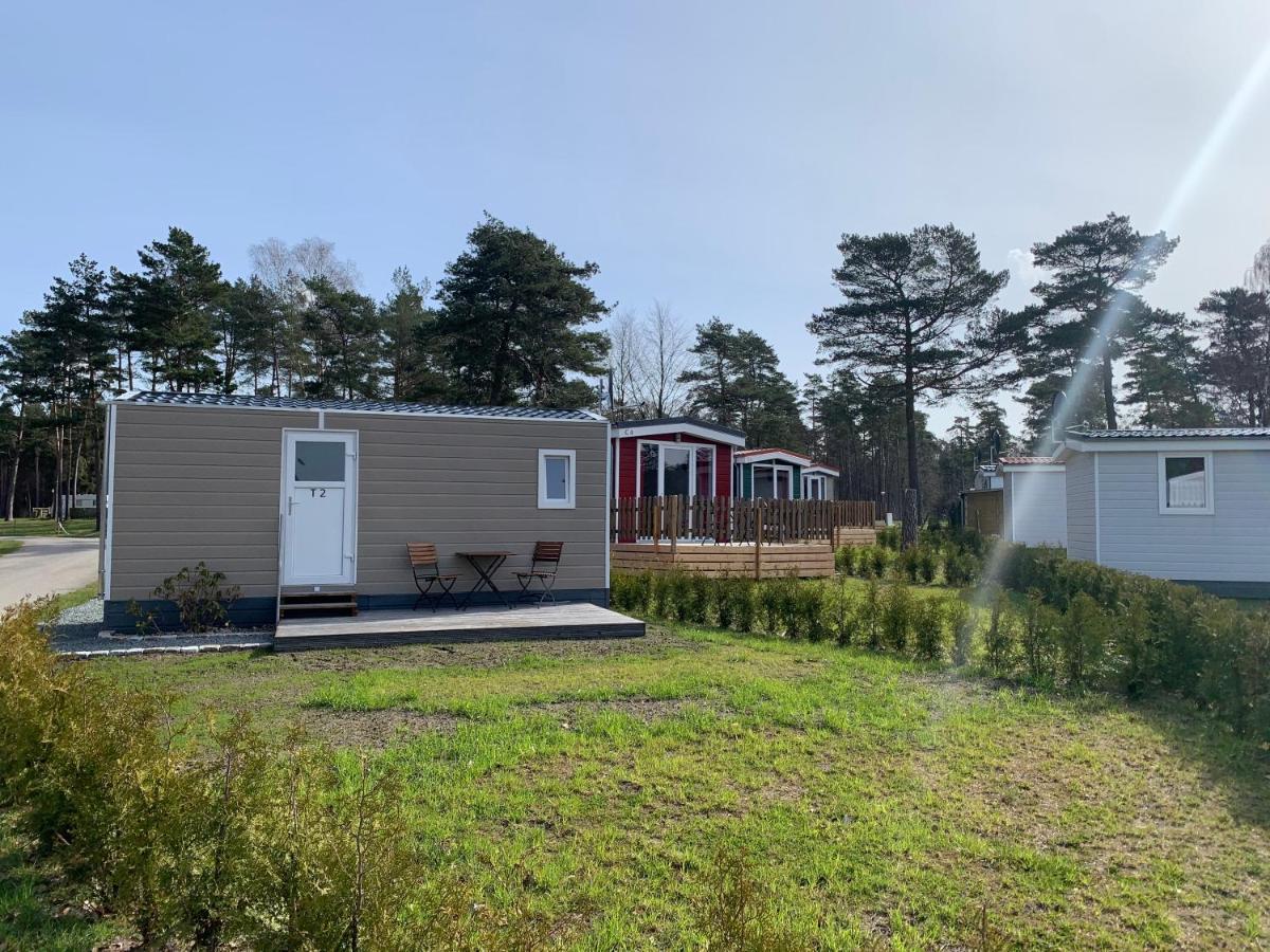 Naturcamping Lueneburger Heide - Chalets & Tiny Haeuser ゾルタウ エクステリア 写真