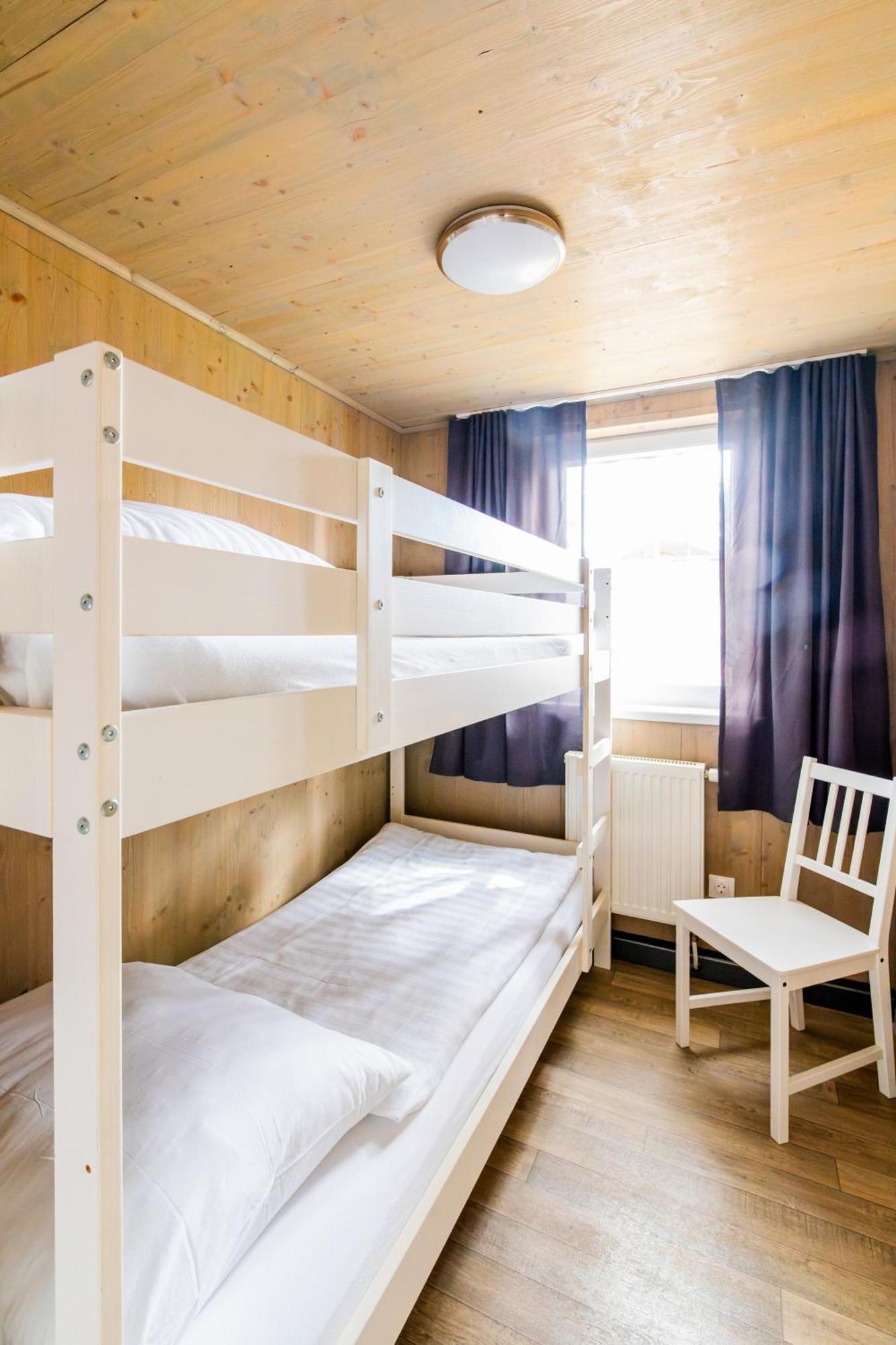 Naturcamping Lueneburger Heide - Chalets & Tiny Haeuser ゾルタウ エクステリア 写真